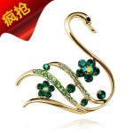 Christmas-Gift-Accessories-wind-crystal-brooch-female-pin-quality-brooch-gift.jpg