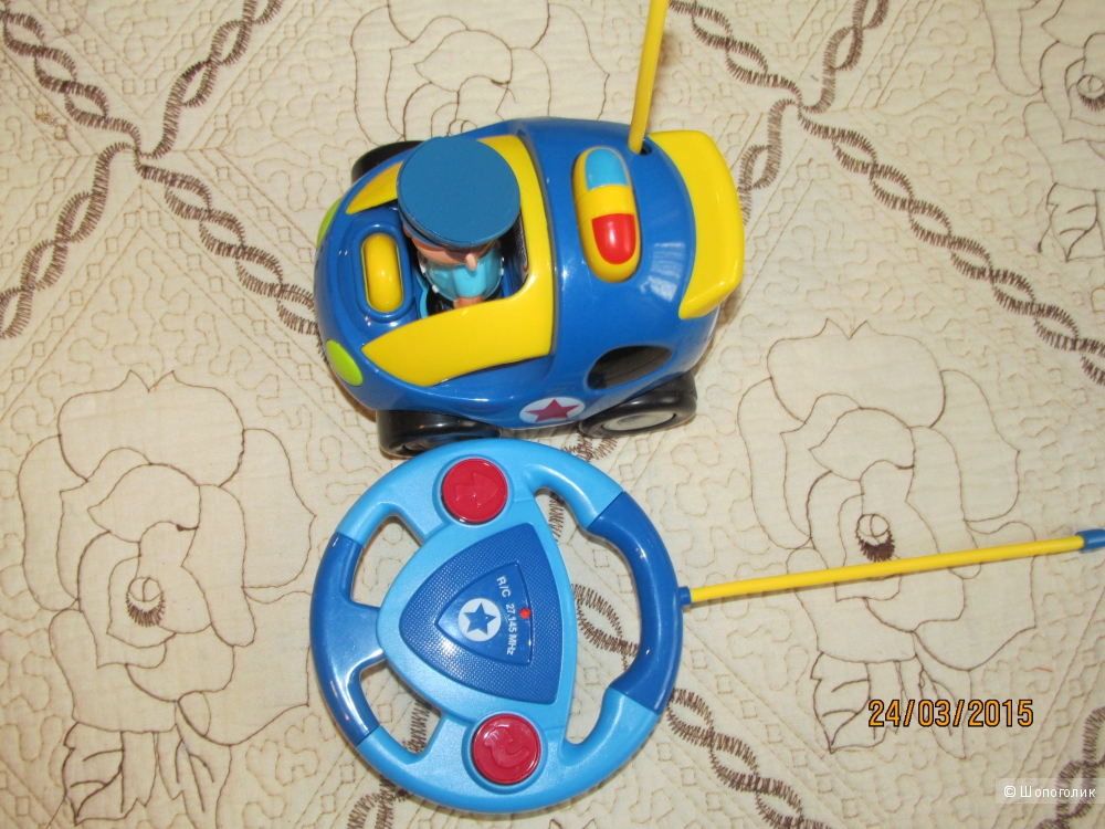 Машинка  с дистанционным управлением для малышей