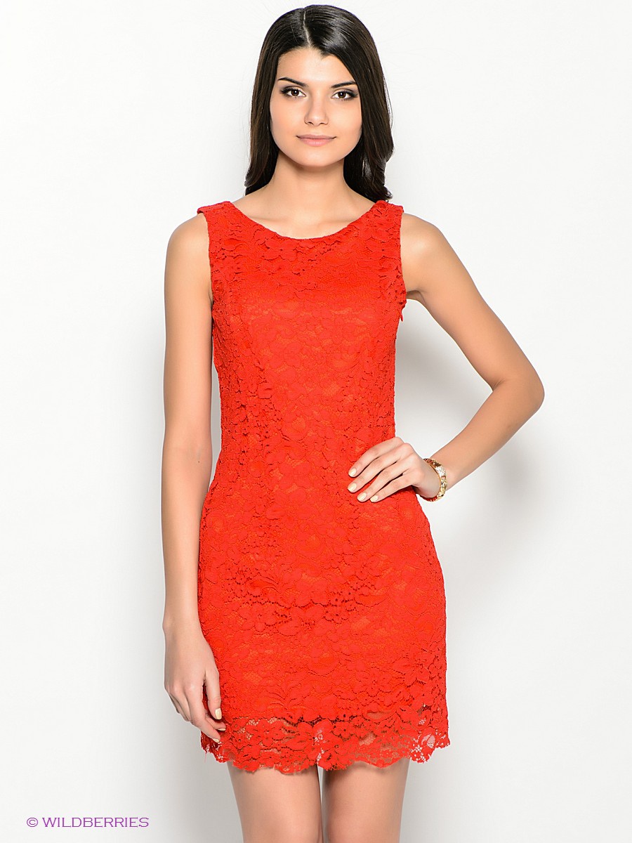 Красное кружевное платье, совсем новое, с бирками! р. 44RU