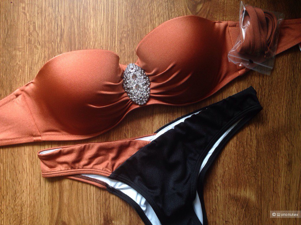 Купальник с Push-up Victorias Secret, лиф р. 36С (80С), плавки р. М