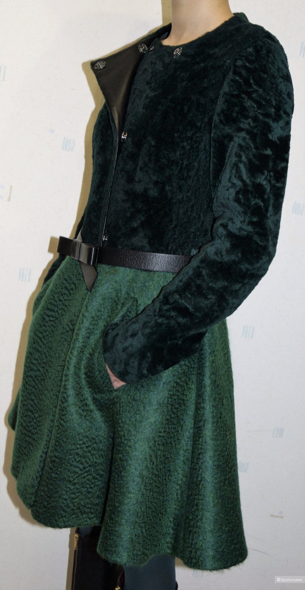 Пальто из меха овчины и мохера итальянского бренда DROMe, размер S