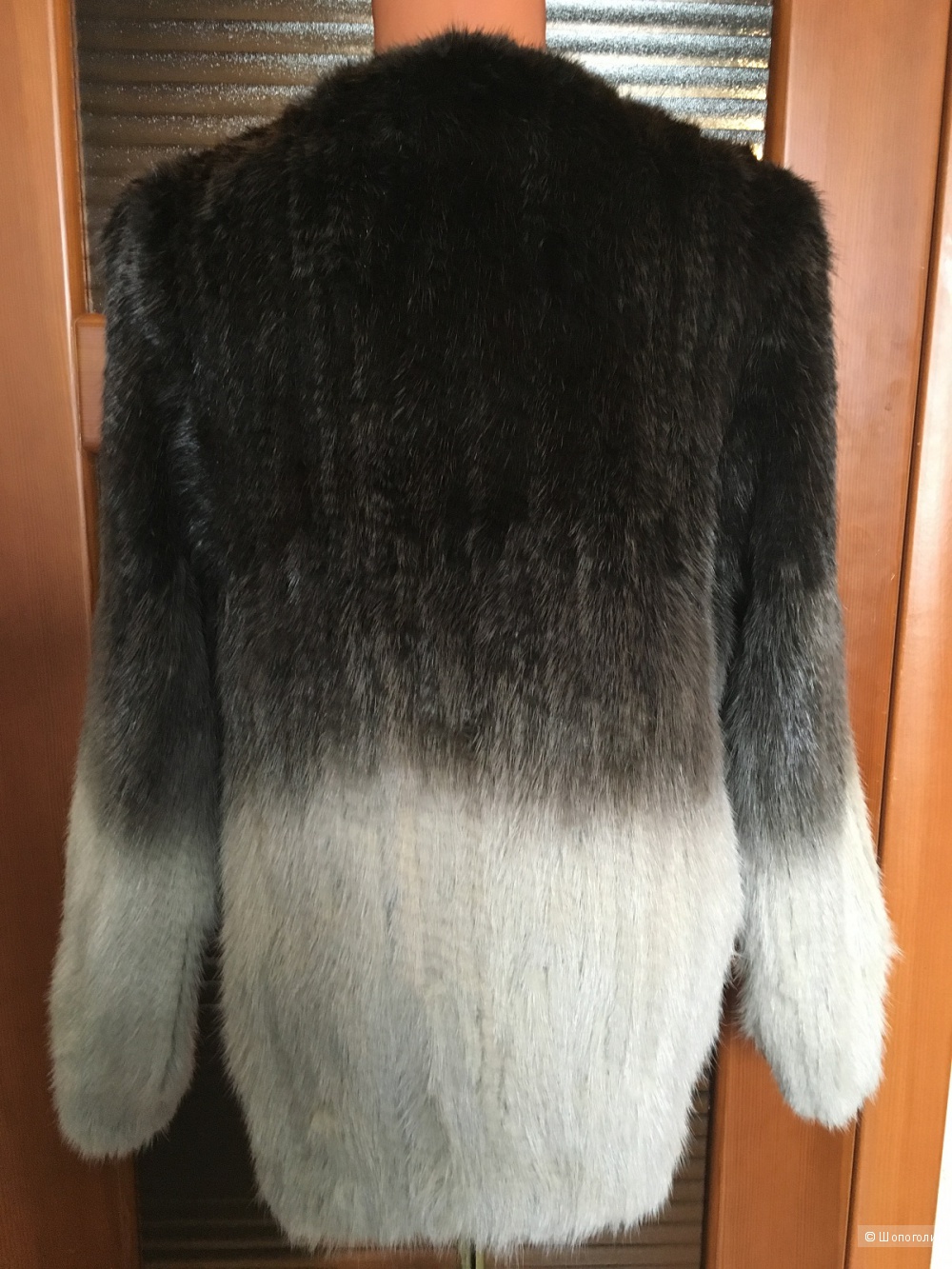 Куртка из вязаной норки с эффектом омбрэ. Размер М (на 42-46).