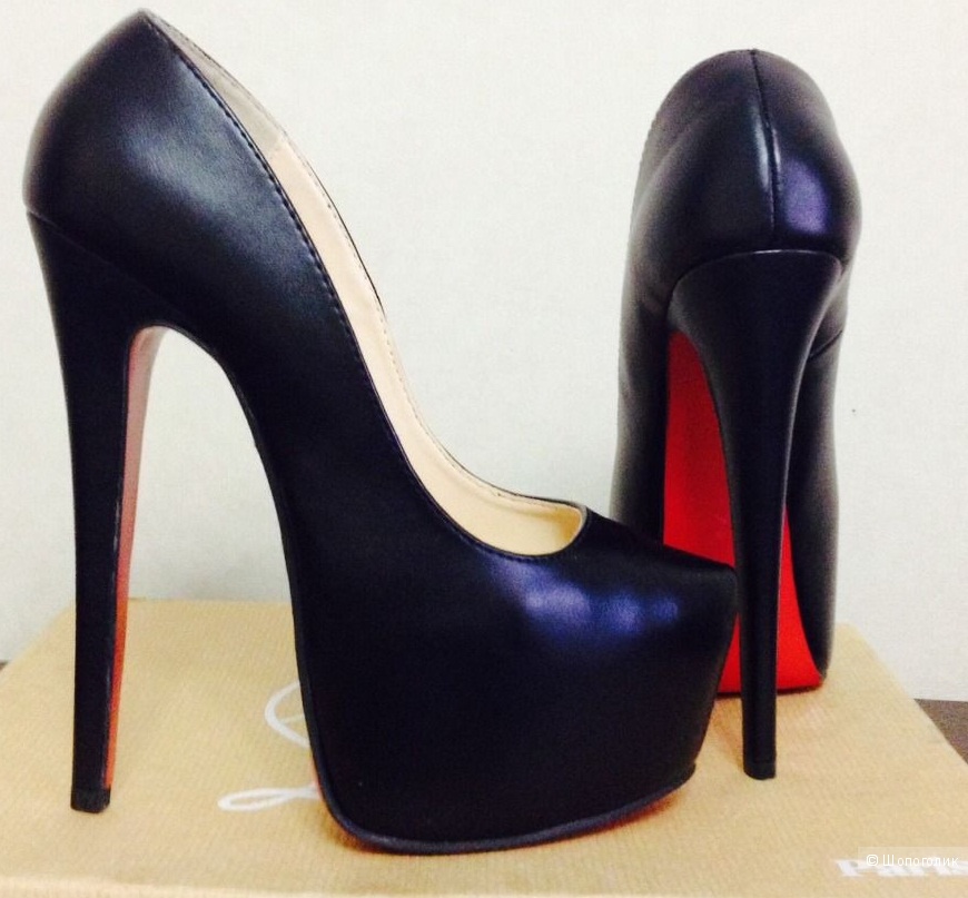 Новые туфли Christian Louboutin