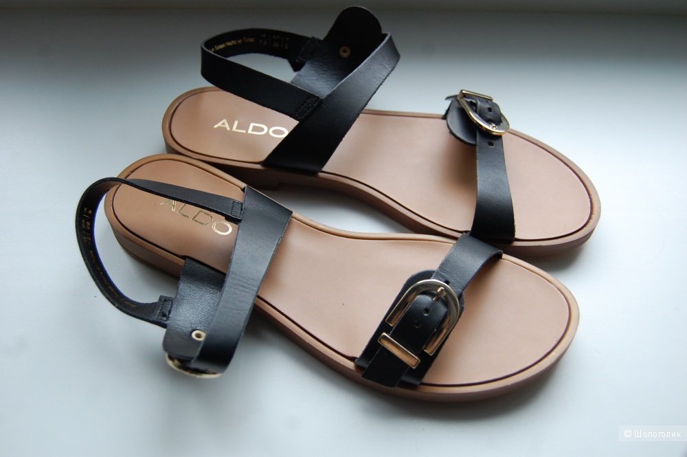 Новые кожаные сандалии ALDO UK5