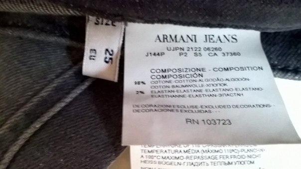 Новые джинсы ARMANI JEANS р.25