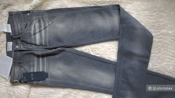 Новые джинсы ARMANI JEANS р.25