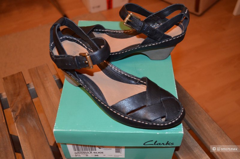 Кожаные сандали Clarks 36 размер