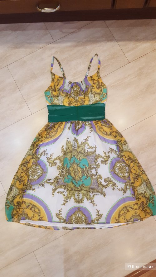 Новое шелковое платье Alexia Admor XS