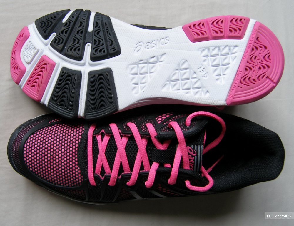 Женские кроссовки для кросс-тренинга и фитнеса ASICS Gel Exert TR, 7 M US - 38 EU - 24 см.