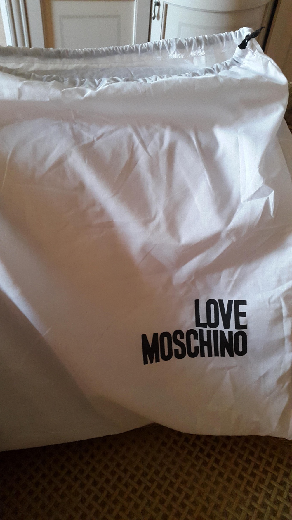 Новый рюкзак Love Moschino