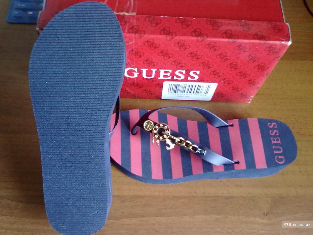 Шлепанцы GUESS с украшениями 39-40 размер