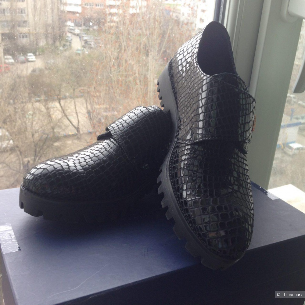 Продам дизайнерские туфли MODUS VIVENDI, размер 40