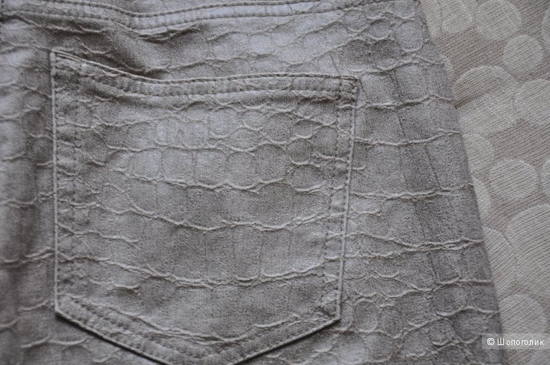 Джинсы под кожу питона (рельеф), ALBA MODA, новые