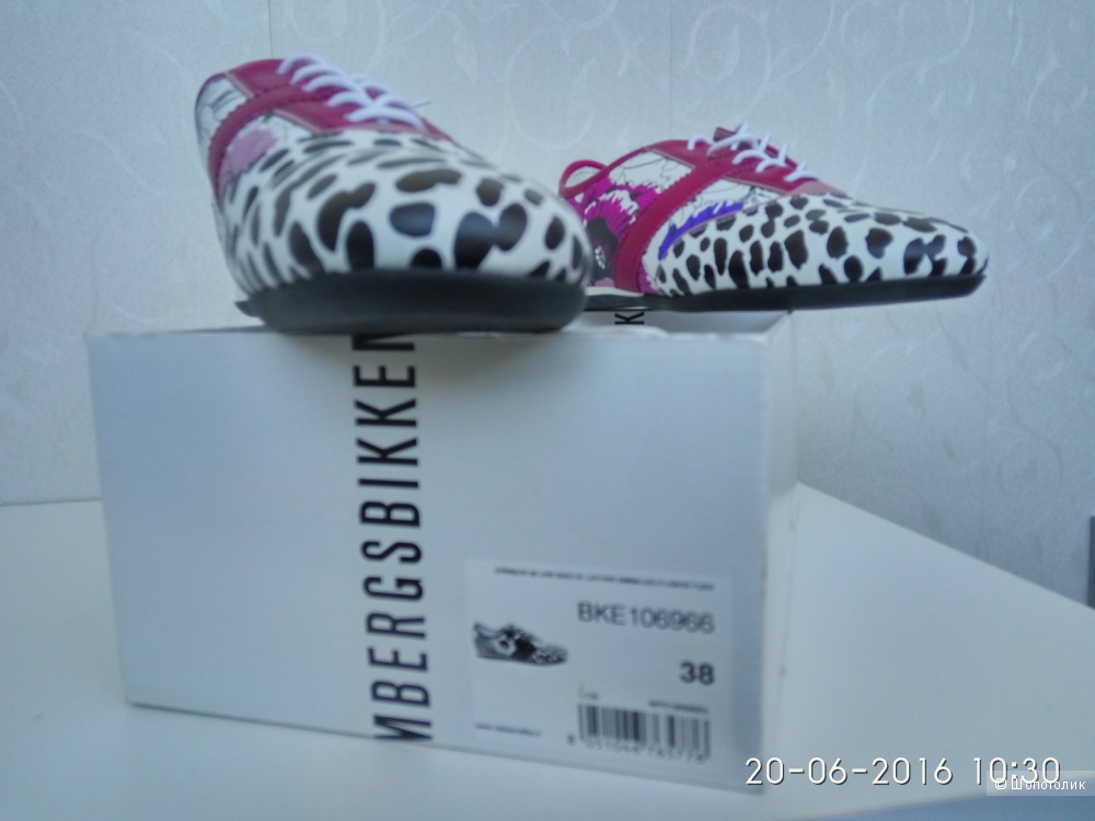 Пристрою новые кеды BIKKEMBERGS