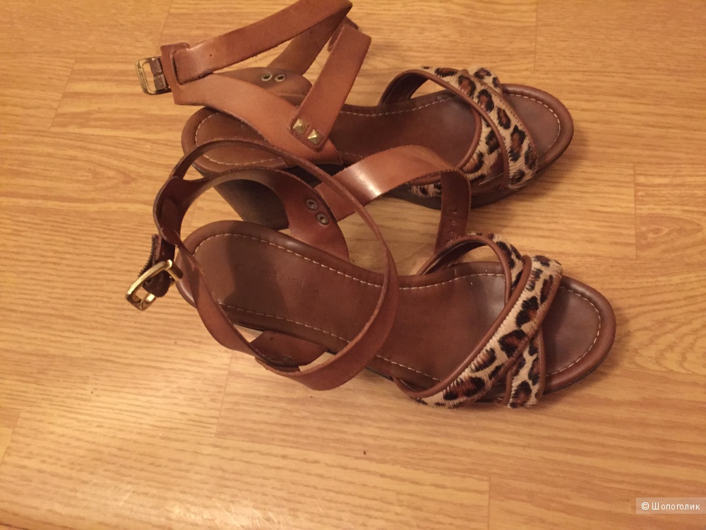 Carvela Krave Leather Wooden Heeled Sandals in Brown / UK 5