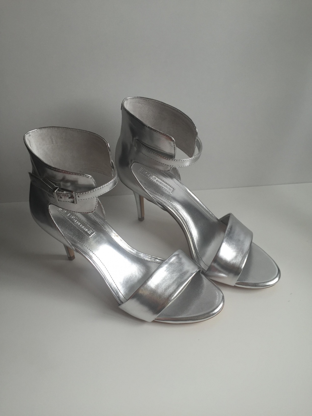 BCBGENERATION silver heels