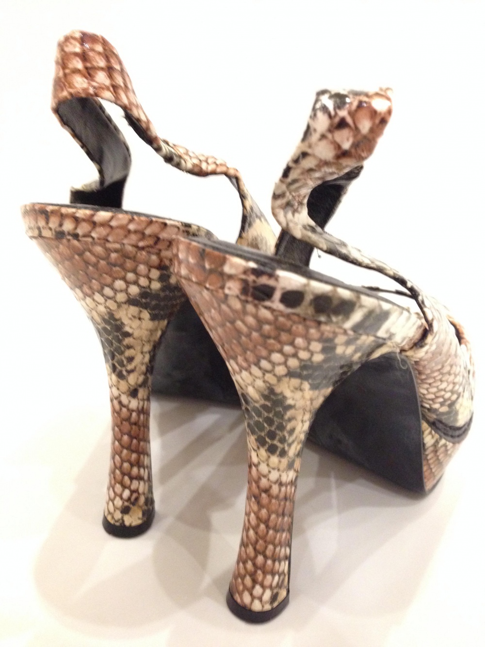 туфли BCBG за 2500р. Новые. Оригинал р.39