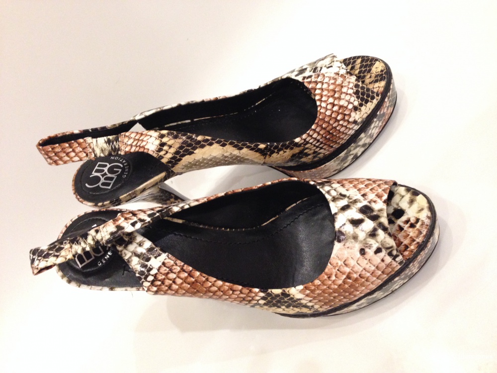 туфли BCBG за 2500р. Новые. Оригинал р.39