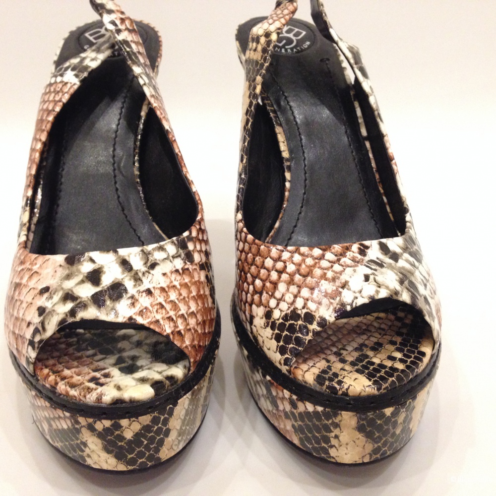 туфли BCBG за 2500р. Новые. Оригинал р.39