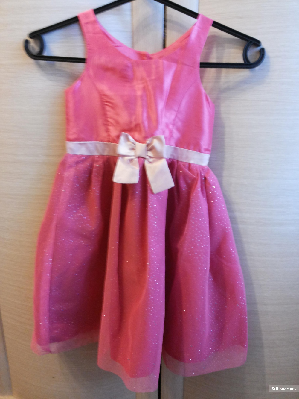 Нарядное платье H&M для девочки  5-6 лет