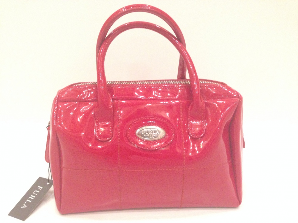 FURLA брендовая маленькая красная лаковая сумка Новая Оригинал