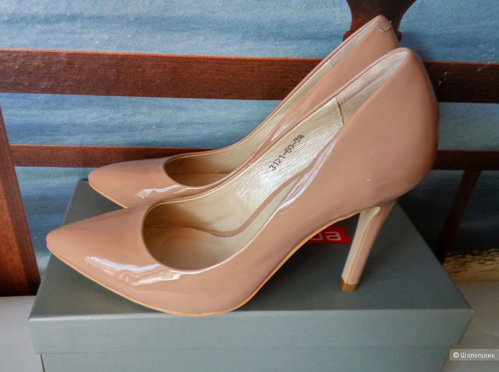 Лаковые туфли Avante Moda цвета nude (37-37,5)