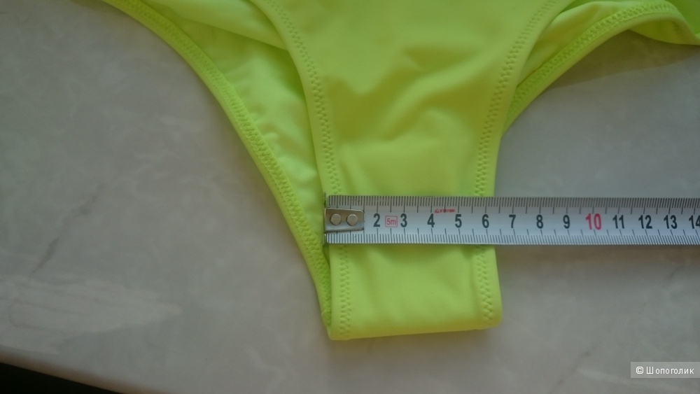 Только трусики от купальника Victorias Secret S и M (к любому подходящему к верху)