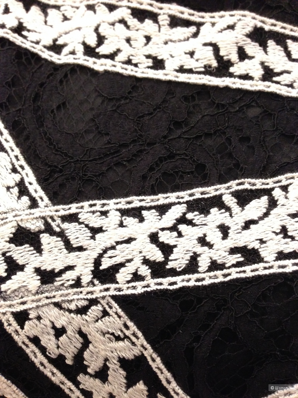 TADASHI SHOJI платье из ажурнейшего кружева двух цветов р.44