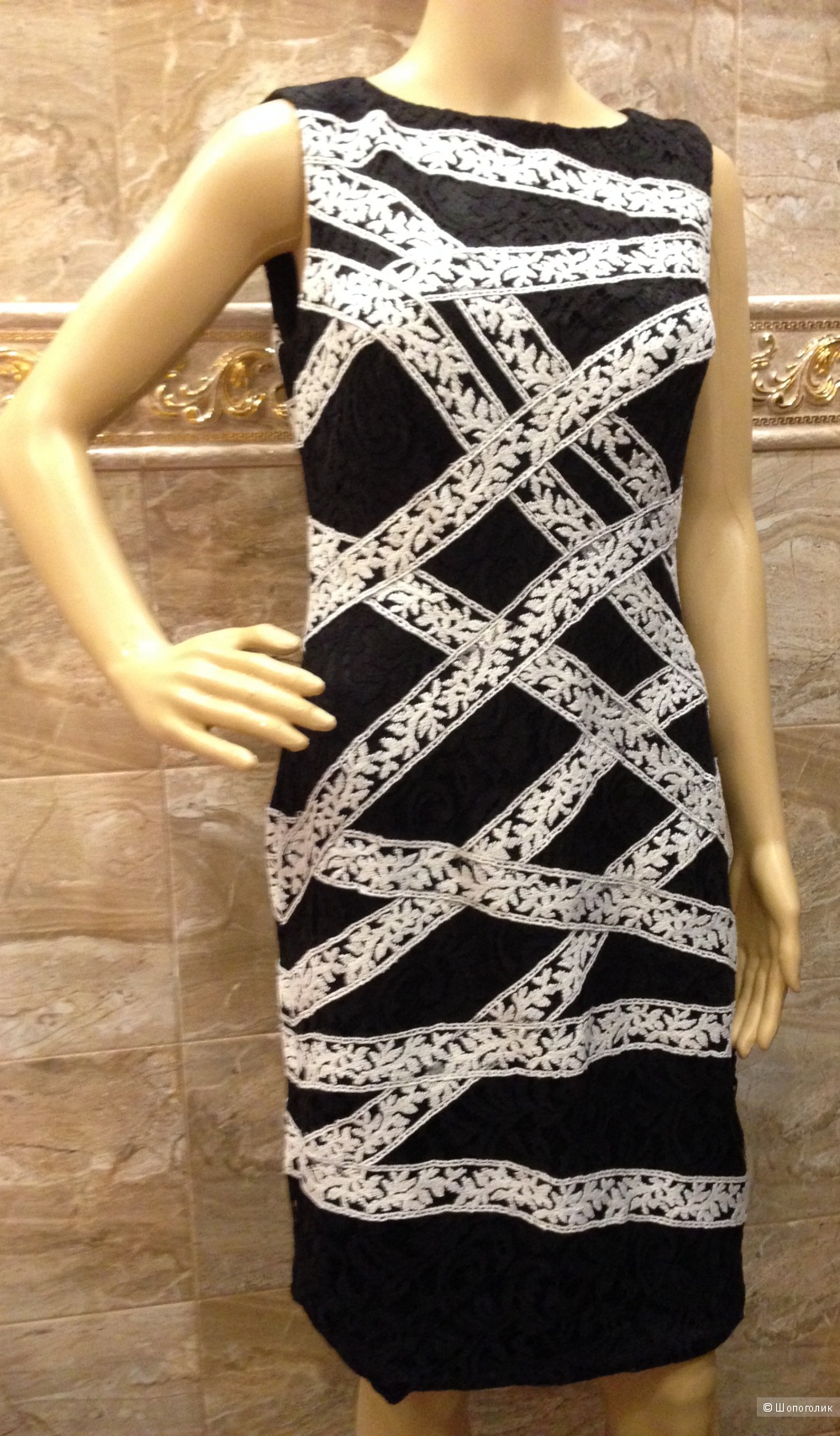 TADASHI SHOJI платье из ажурнейшего кружева двух цветов р.44
