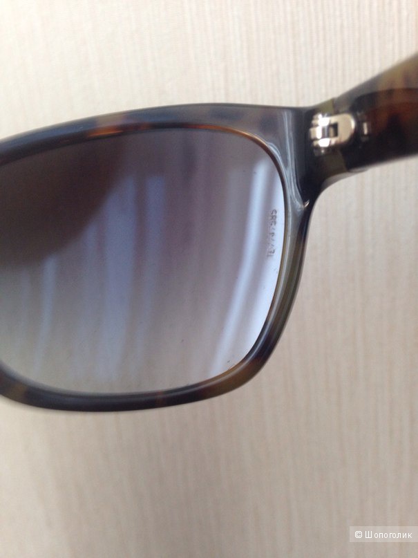 Женские солнцезащитные очки Emporio Armani (EA4004)