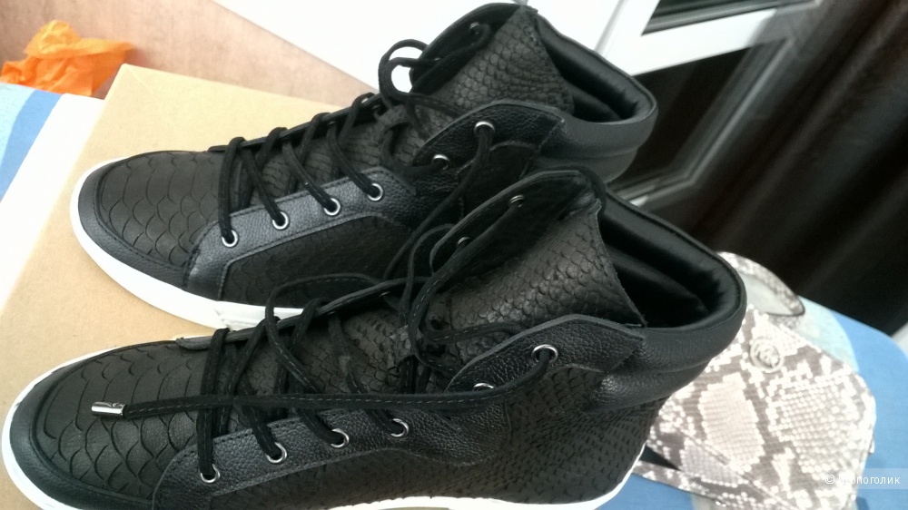 Высокие кеды Joie Devon Anaconda Embossed Leather Size: 36.5