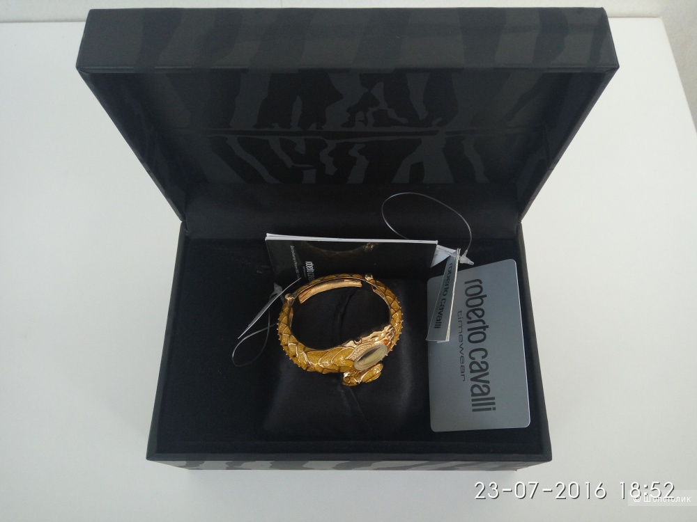 Продам новые часы Roberto Cavalli 7253 126 017