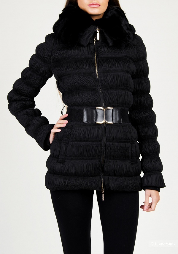 Зимняя куртка на натуральном пуху в идеальном состоянии. 42-44 размер. Мех-натуральный стриженный кролик.
