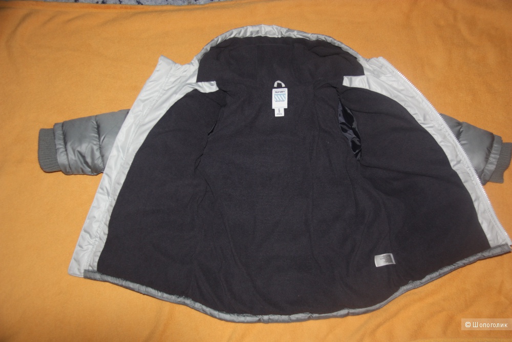 Новая осенняя стеганая куртка OldNavy размер 5Т