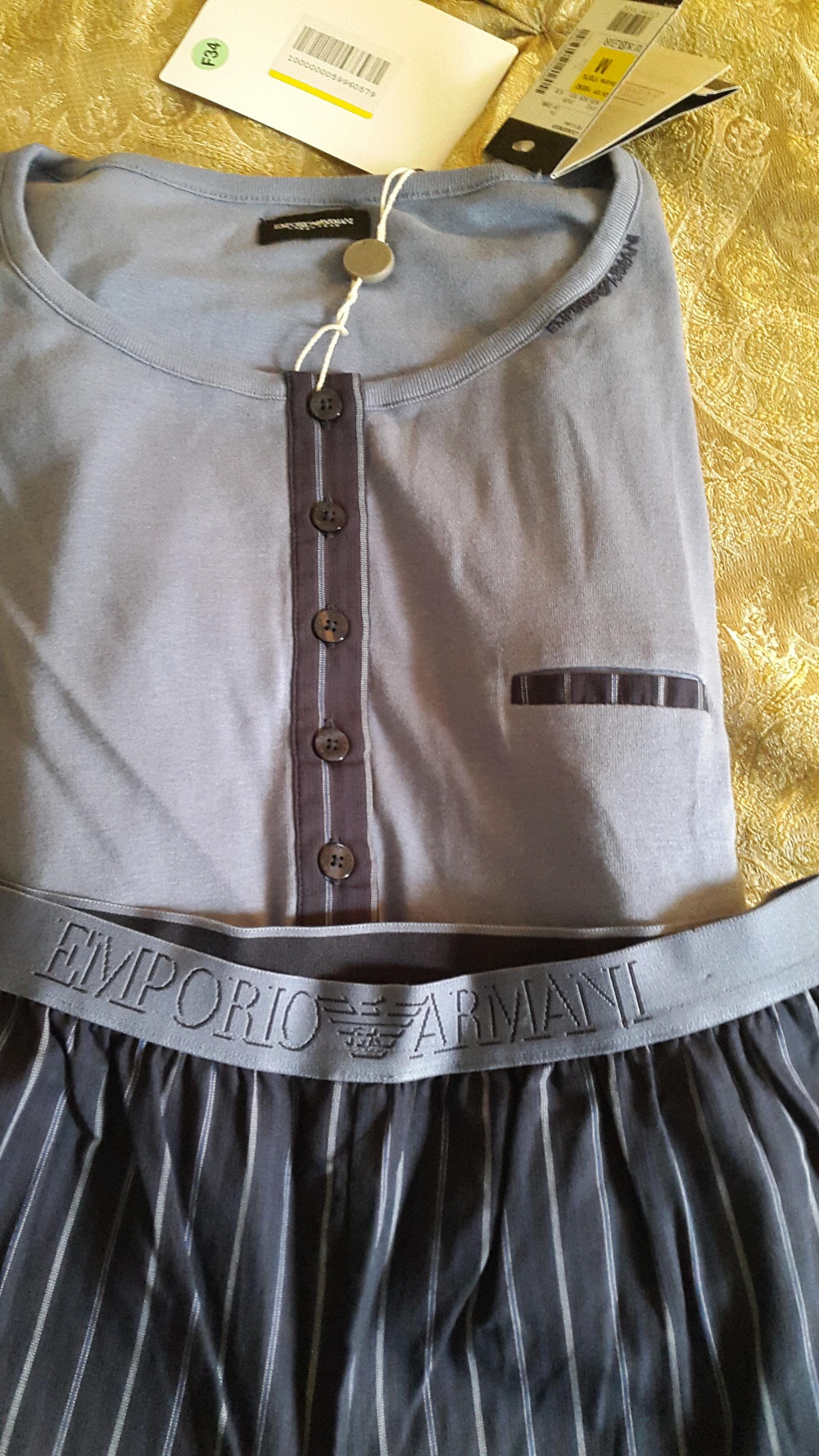 Продам пижаму Emporio Armani размер М
