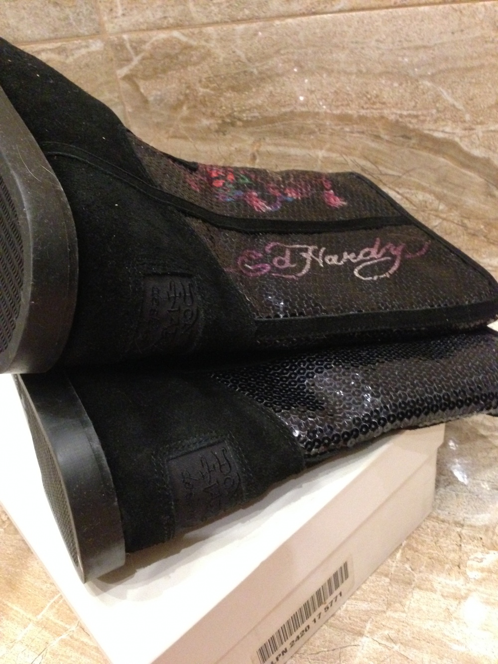 Дизайнерские зимние сапоги угги от Ed Hardy новые оригинал р.37 и 38