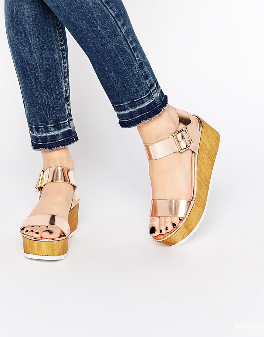 Новые сандалили Steve Madden