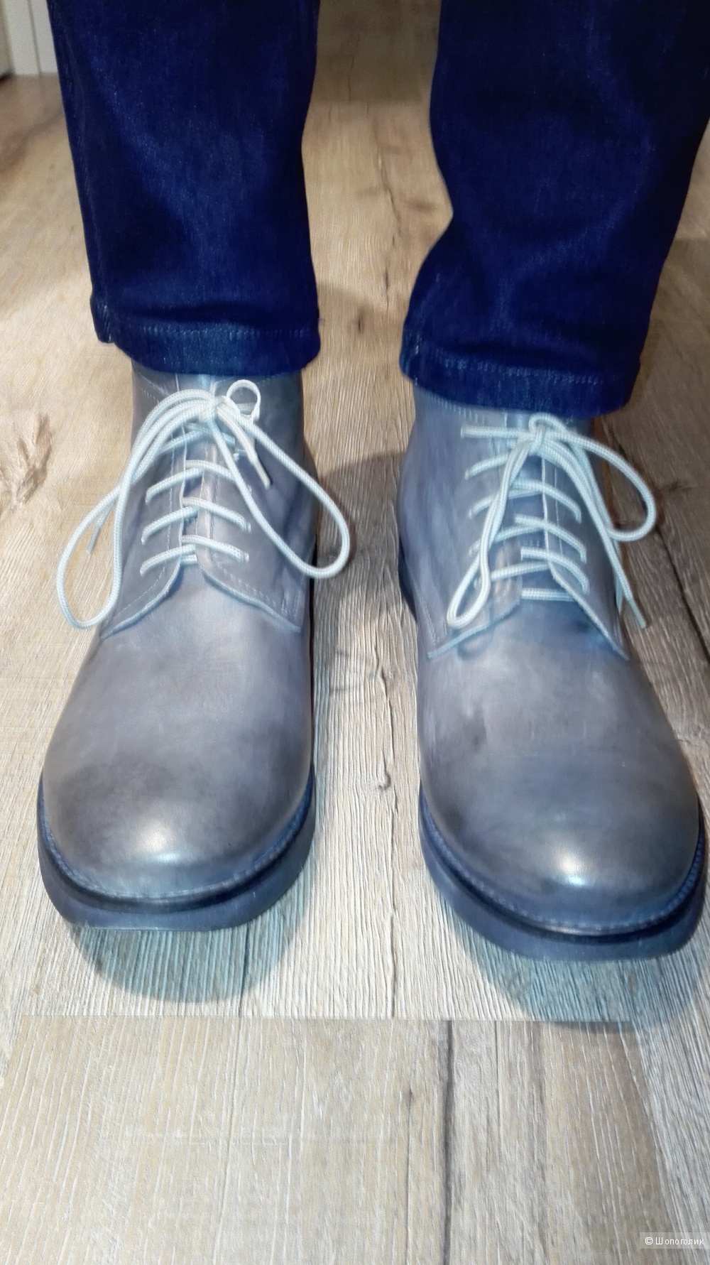 Мужские демисезонные ботинки на шнуровке дымчато-серого цвета  из телячьей кожи.Марка "HANGAR"(Made in Italy)