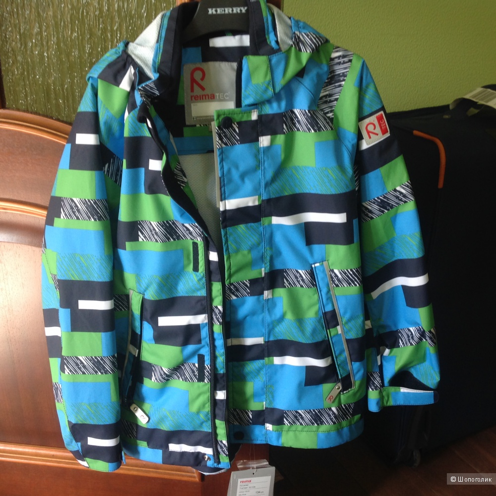 Новая куртка-ветровка Reima Tec размер 134+