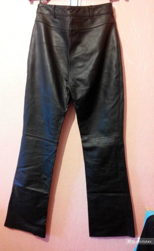 Кожаные( 100% кожа) брюки с завышенной талией 44-46