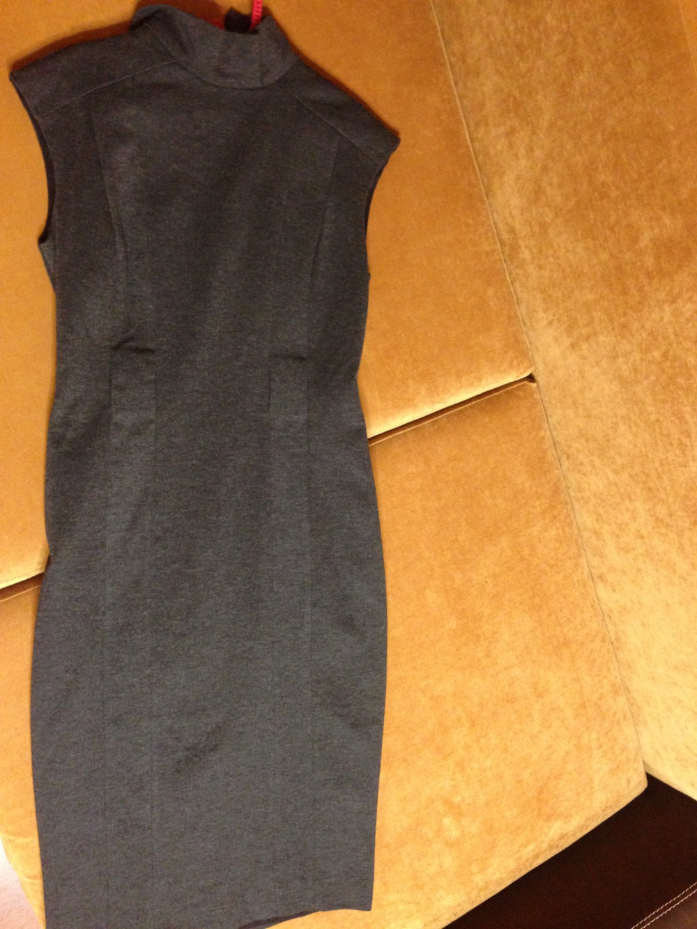 Продам платье Zara