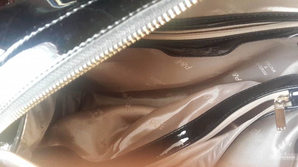 Красивая новая сумка из натуральной лакированной кожи P&E