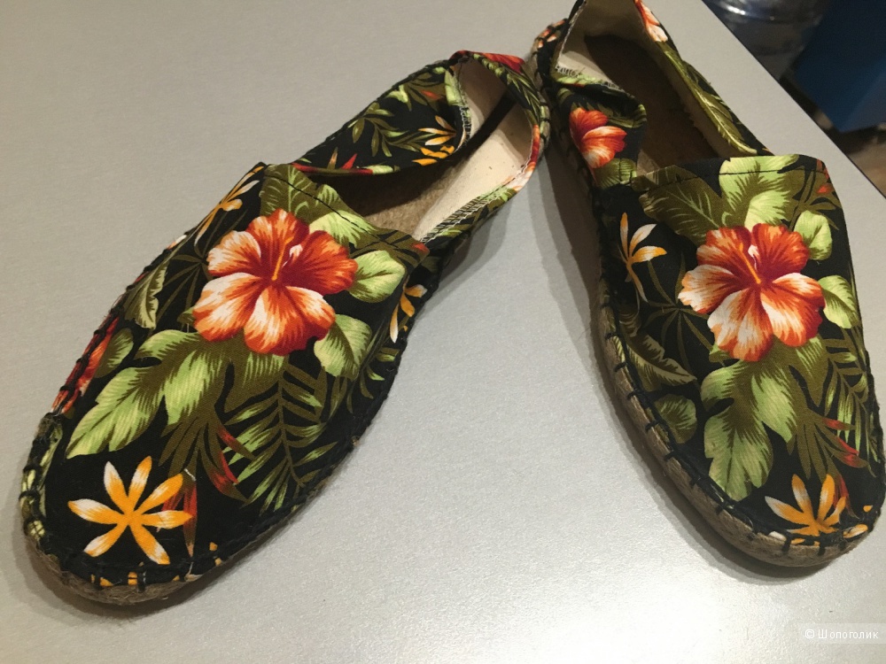 Эспадрильи за 300 руб! ASOS Espadrilles With Floral Print - черные в цветочек, размер UK 5 - на рос. 37 (24,5 см)