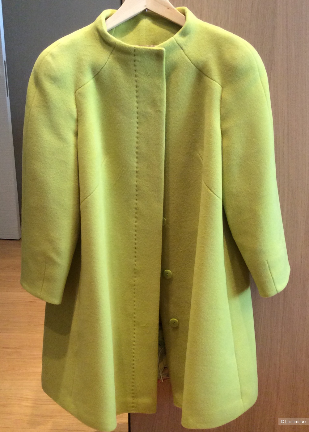 Пальто из шерсти с ангорой красивого цвета лайм р.46-48