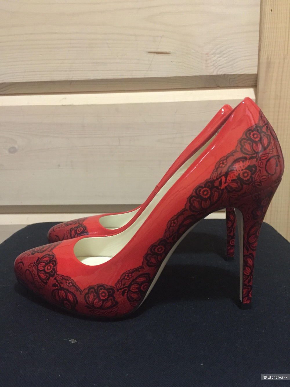 Новые красные лаковые туфли Loriblu, 36 размер