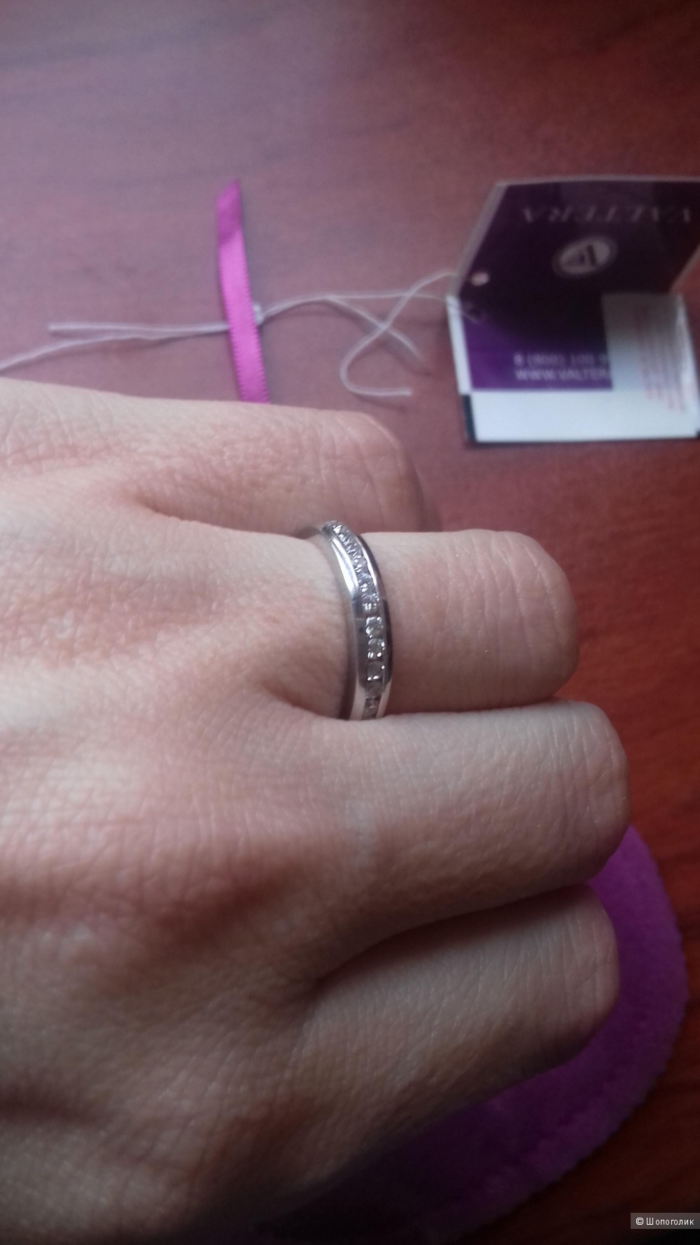 Новое серебряное кольцо с фианитами