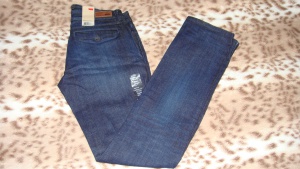 Новые джинсы Levis 27*32