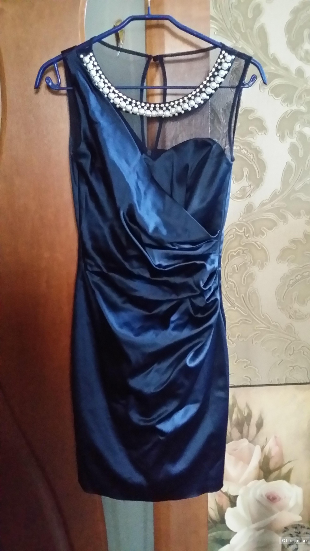 Роскошное коктейльное платье цвета сапфира 40-42 размера