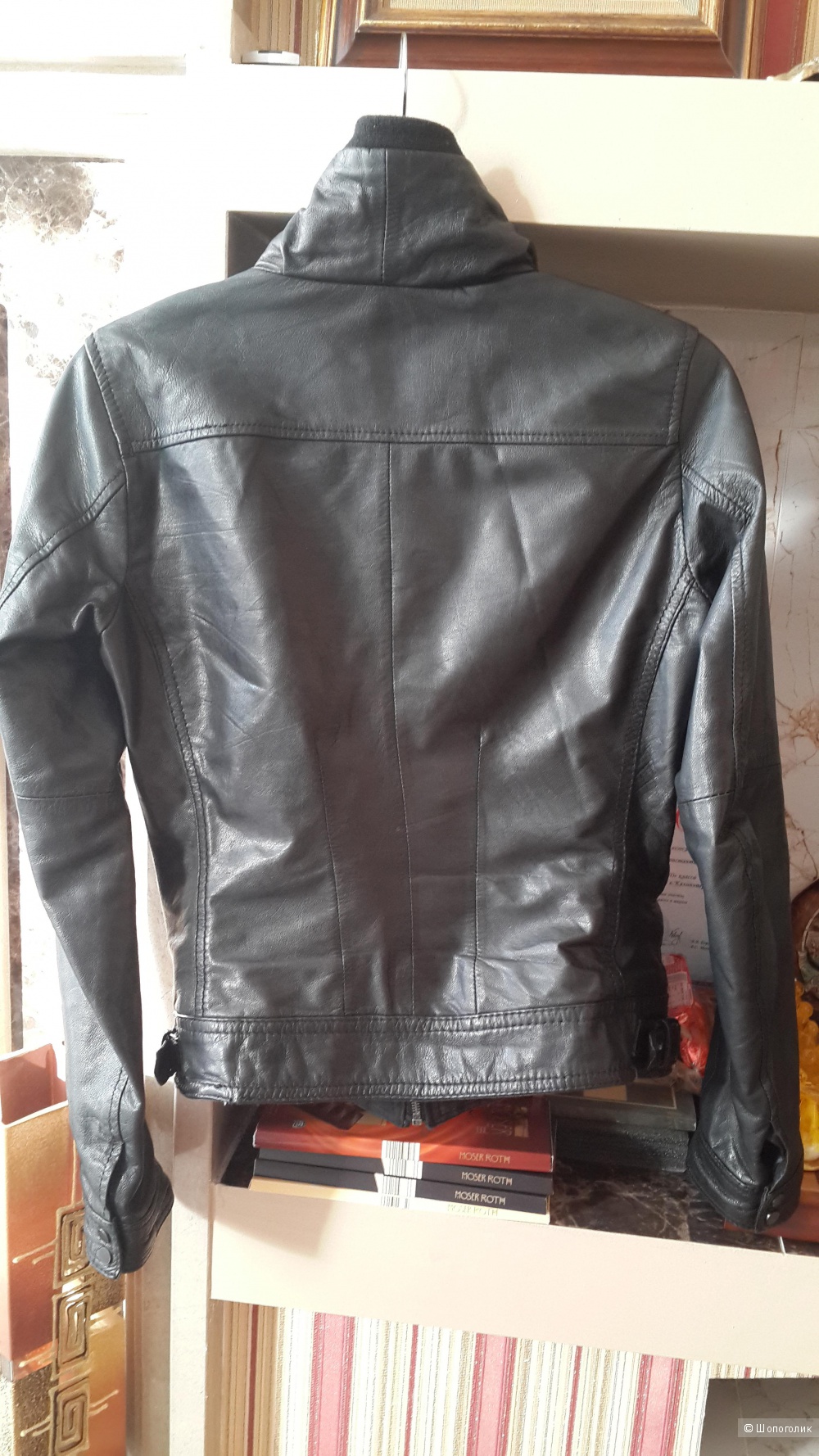 Куртка из натуральной кожи черного цвета Bershka размер М