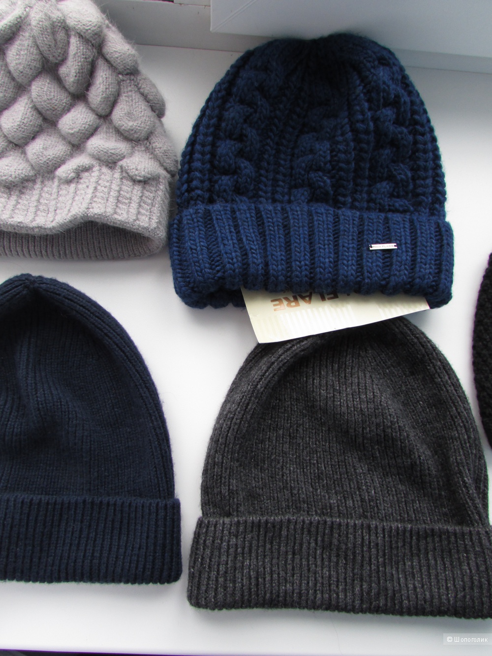 Женские зимние шапки Pieces, Calvin Klein, Finn Flare